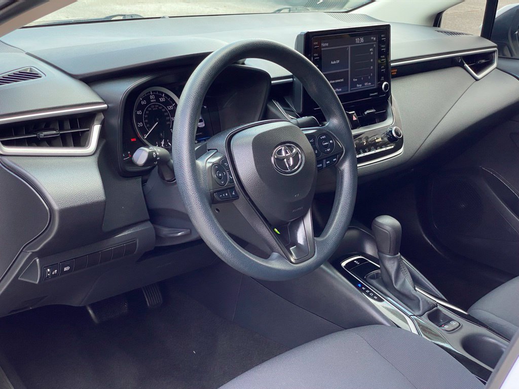 Used 2022 Toyota Corolla LE FWD image 10