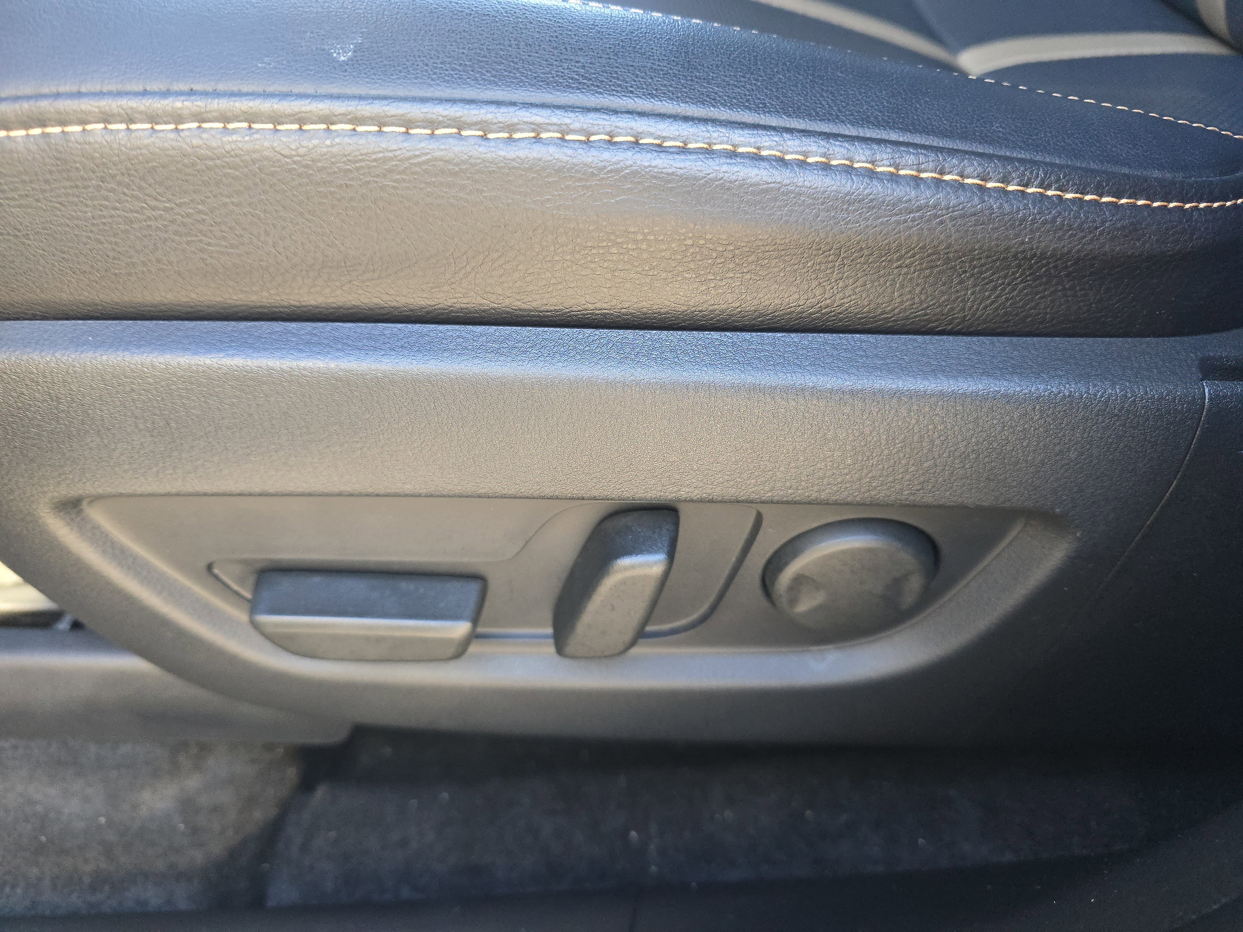 Used 2025 MAZDA CX-90 3.3 Turbo S w/ Premium Package image 7