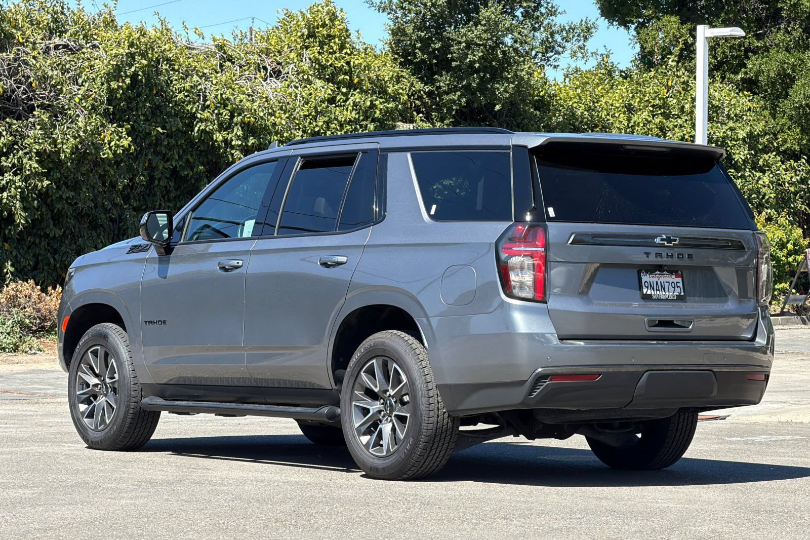 Used 2022 Chevrolet Tahoe Z71 AWD/4WD image 6