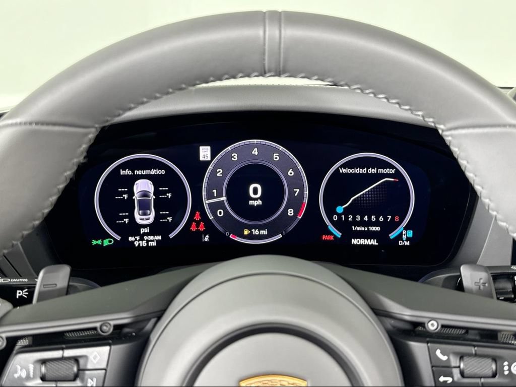 Used 2026 Porsche 911 Carrera S RWD image 13