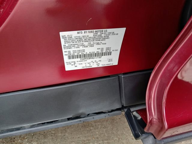 Used 2017 Ford Taurus SEL image 31