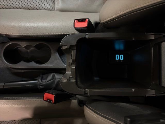 Used 2017 Ford Transit Connect XLT FWD image 27