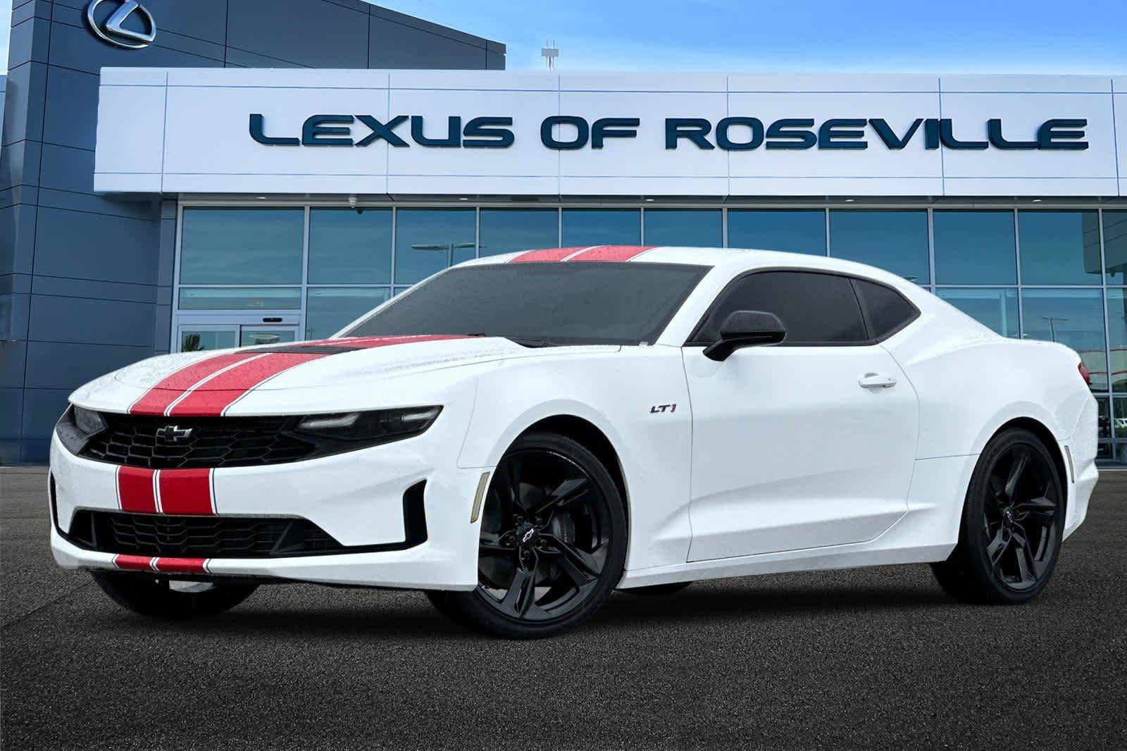 Used 2021 Chevrolet Camaro LT w/ Technology Package RWD image 1