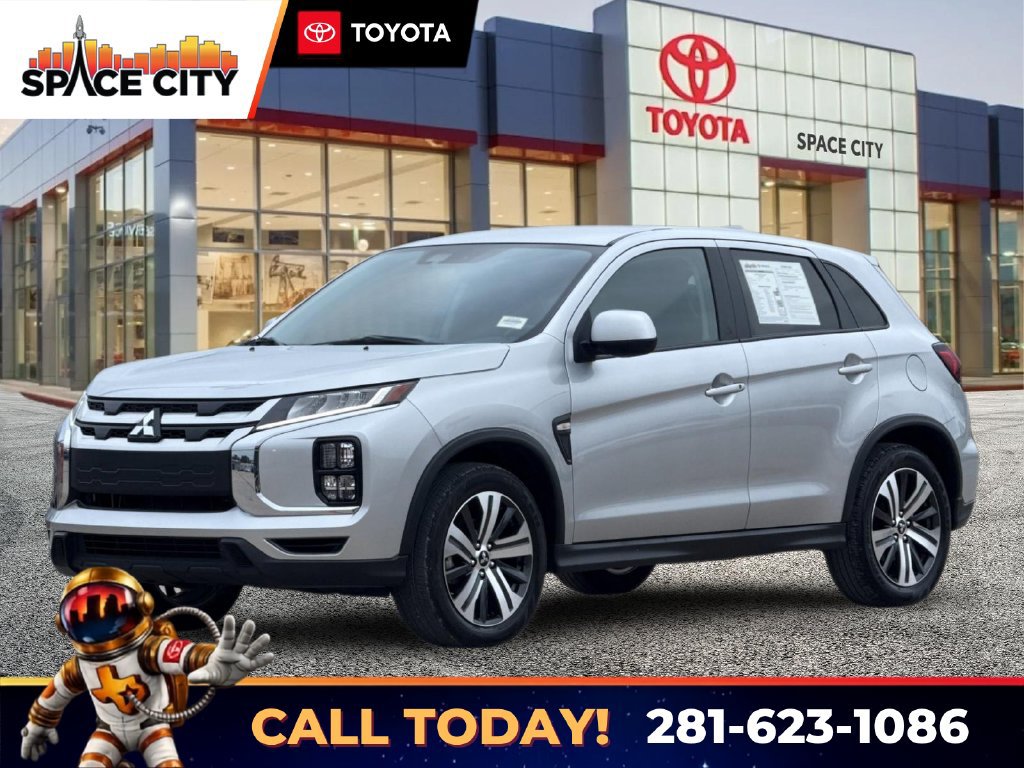 Used 2025 Mitsubishi Outlander Sport ES AWD/4WD image 1