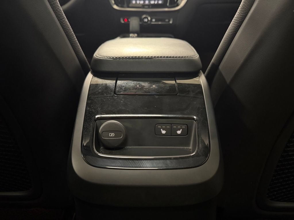 Used 2023 Volvo S60 T8 Ultimate AWD/4WD image 15