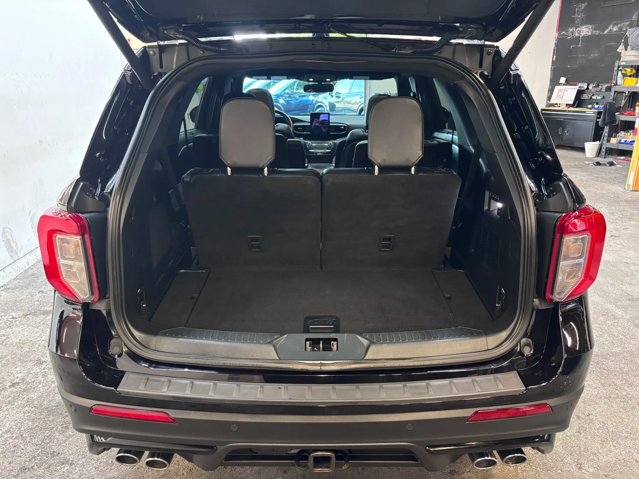 Used 2020 Ford Explorer ST w/ ST Street Pack AWD/4WD image 27
