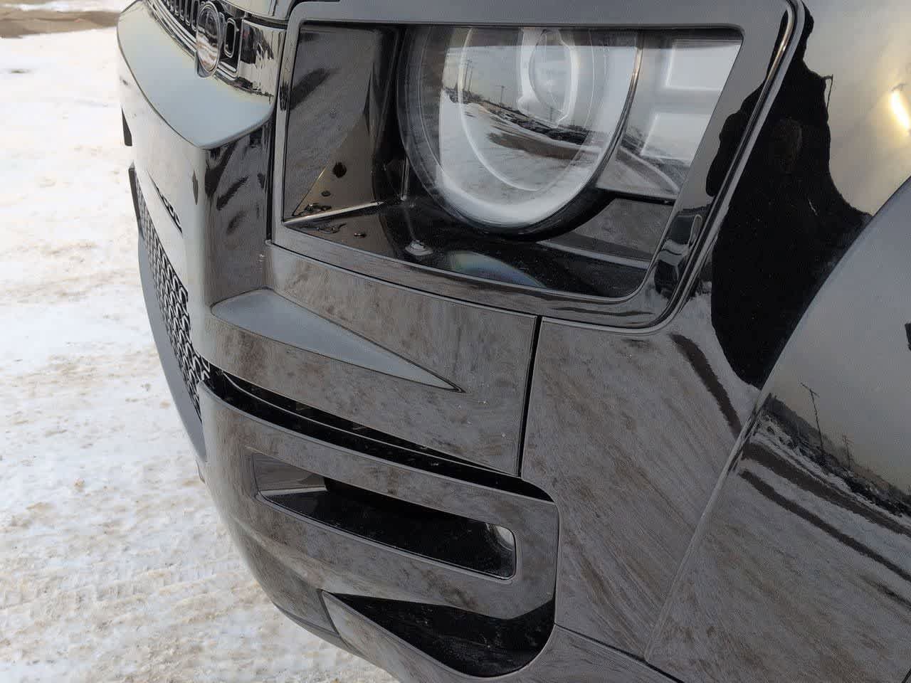 New 2026 Land Rover Defender 110 OCTA image 10
