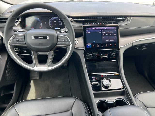 Certified 2024 Jeep Grand Cherokee Limited AWD/4WD image 3