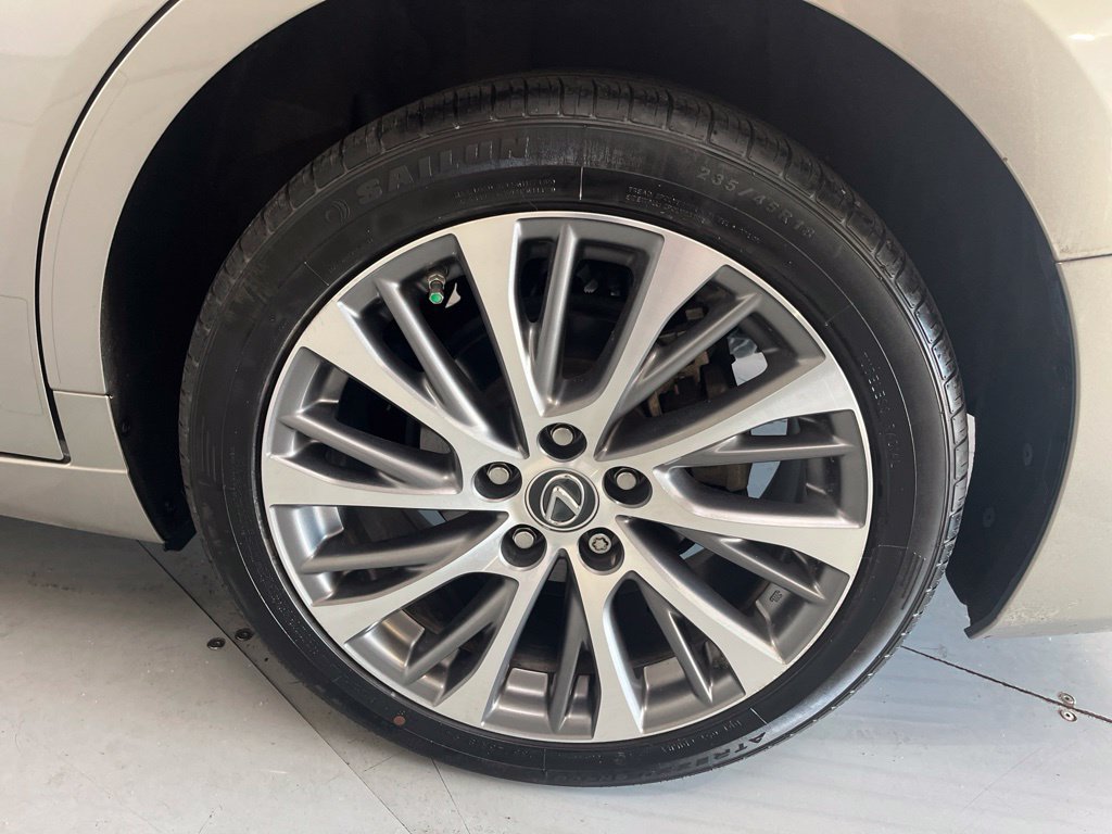 Used 2021 Lexus ES 250 w/ Premium Package AWD/4WD image 15