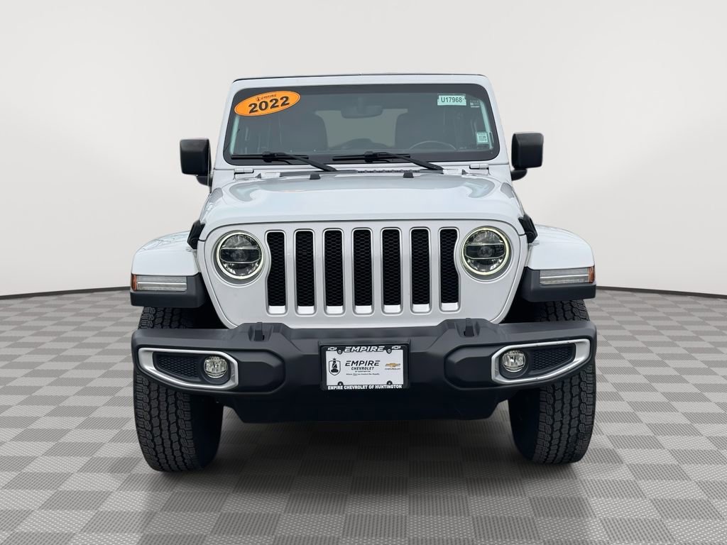 Used 2022 Jeep Wrangler Unlimited Sahara w/ LED Lighting Group AWD/4WD image 2