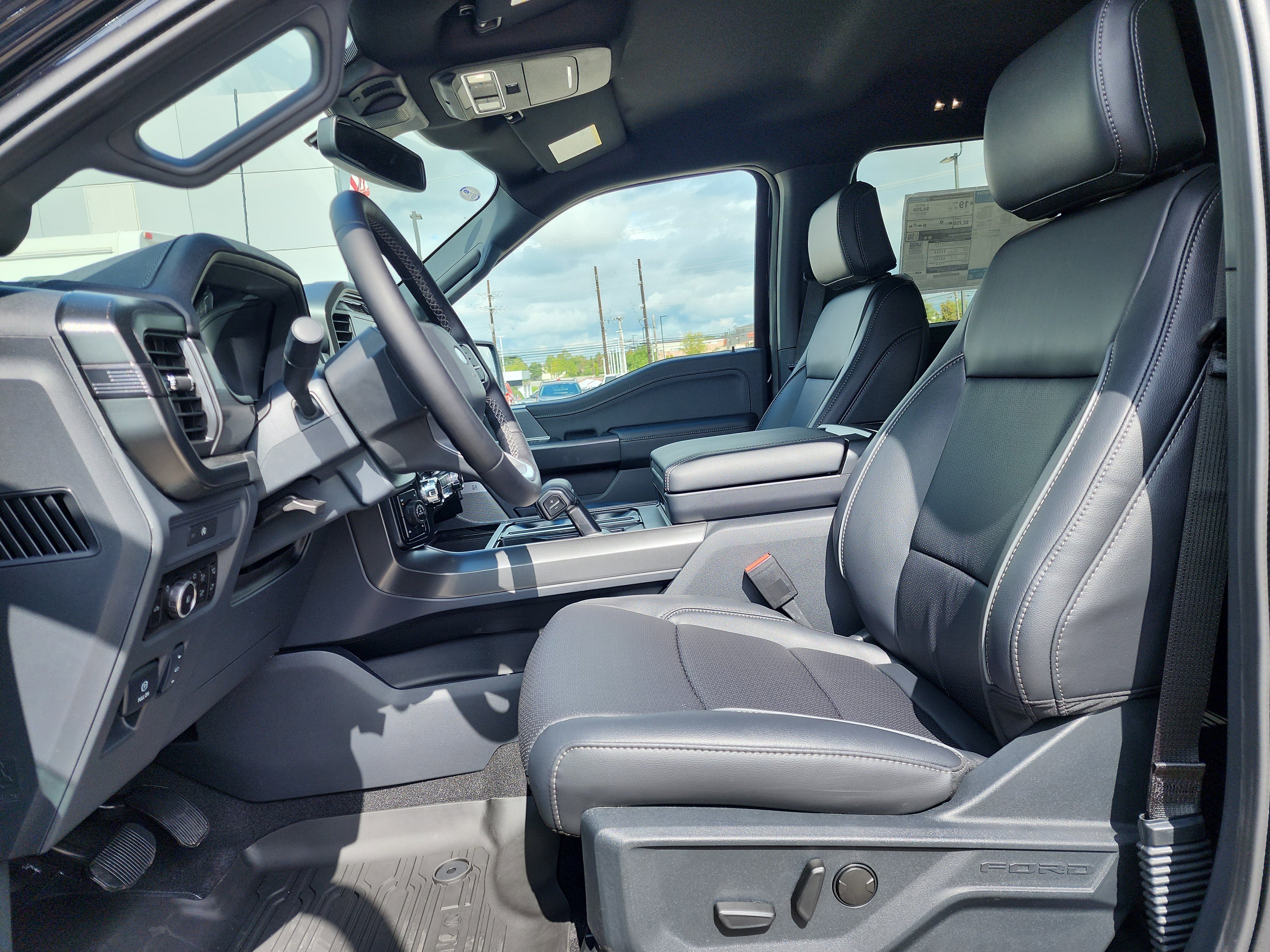 New 2025 Ford F150 Lariat image 6