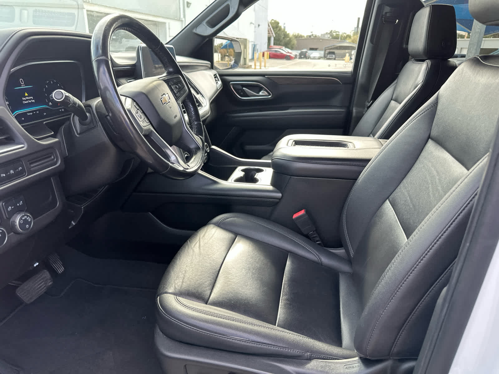 Used 2022 Chevrolet Suburban LT AWD/4WD image 11
