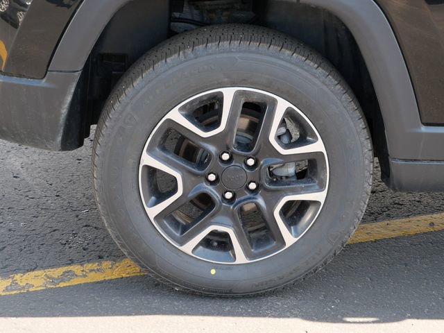 Used 2019 Jeep Compass Trailhawk w/ Popular Equipment Group AWD/4WD image 5
