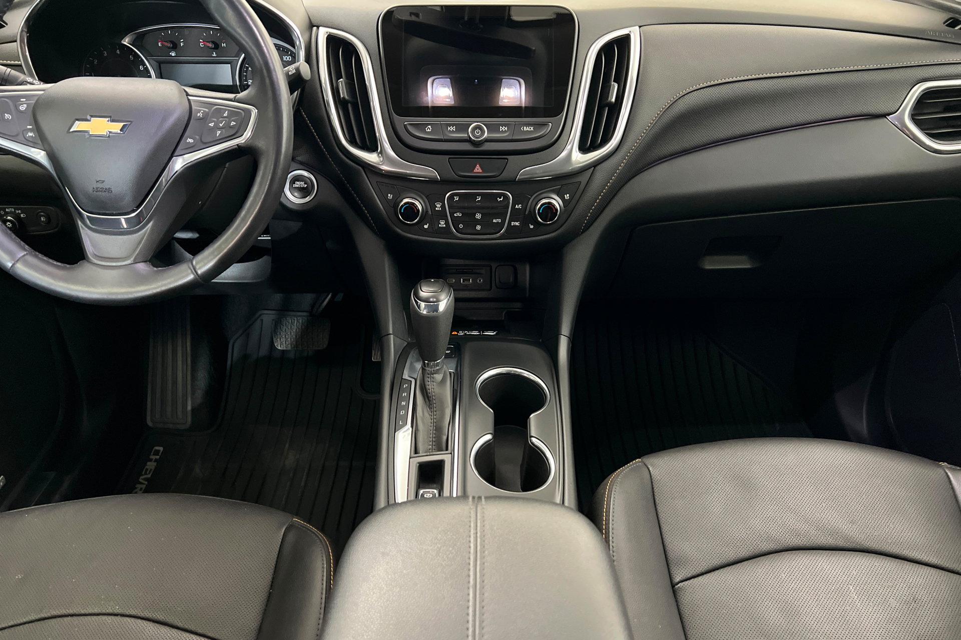Used 2020 Chevrolet Equinox Premier AWD/4WD image 14