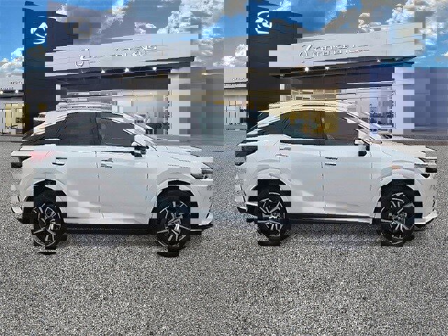 New 2026 Lexus RX 350h image 2