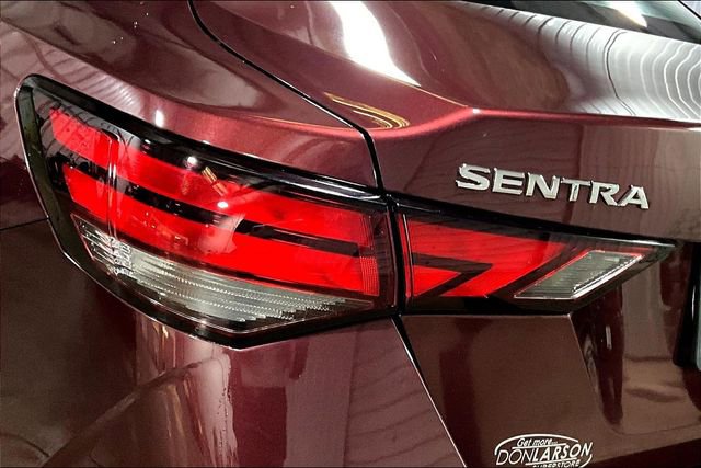 Used 2020 Nissan Sentra SV w/ SV Premium Package image 8