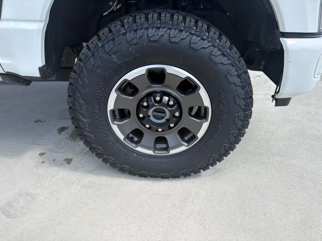 Certified 2024 Ford F350 Platinum w/ Tremor Off-Road Package AWD/4WD image 10