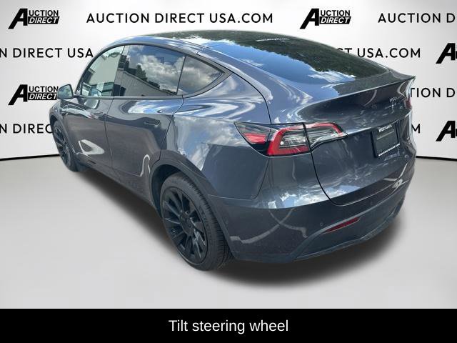 Used 2022 Tesla Model Y Long Range AWD/4WD image 25