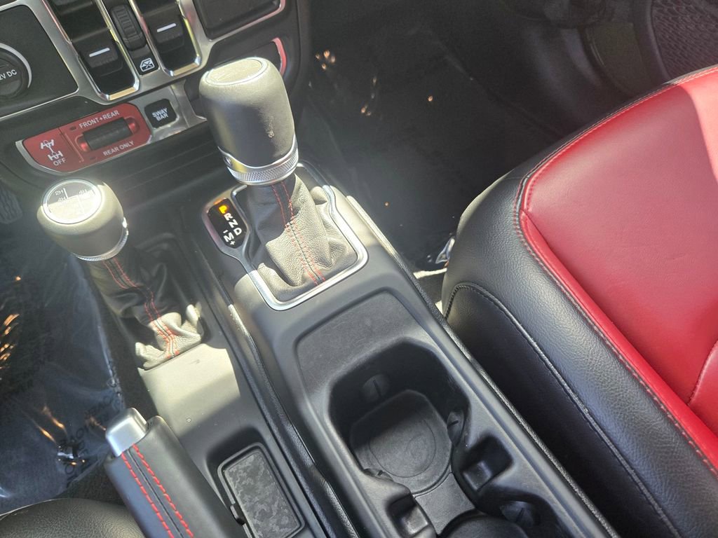 Used 2023 Jeep Wrangler Unlimited Rubicon 4xe AWD/4WD image 14