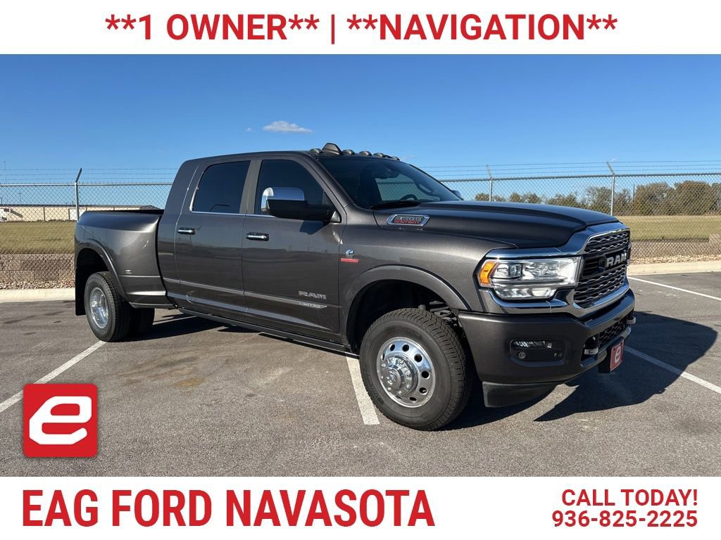 Used 2022 RAM 3500 Limited w/ Body Color Bumper Group