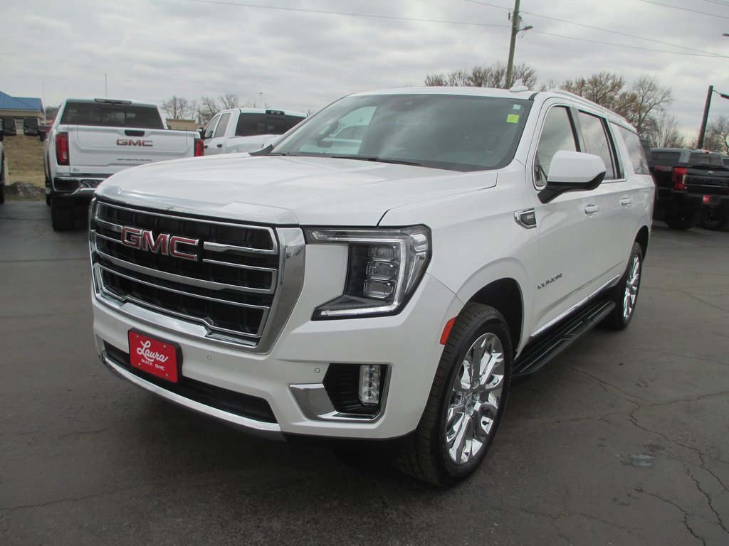 Used 2023 GMC Yukon XL SLT image 9