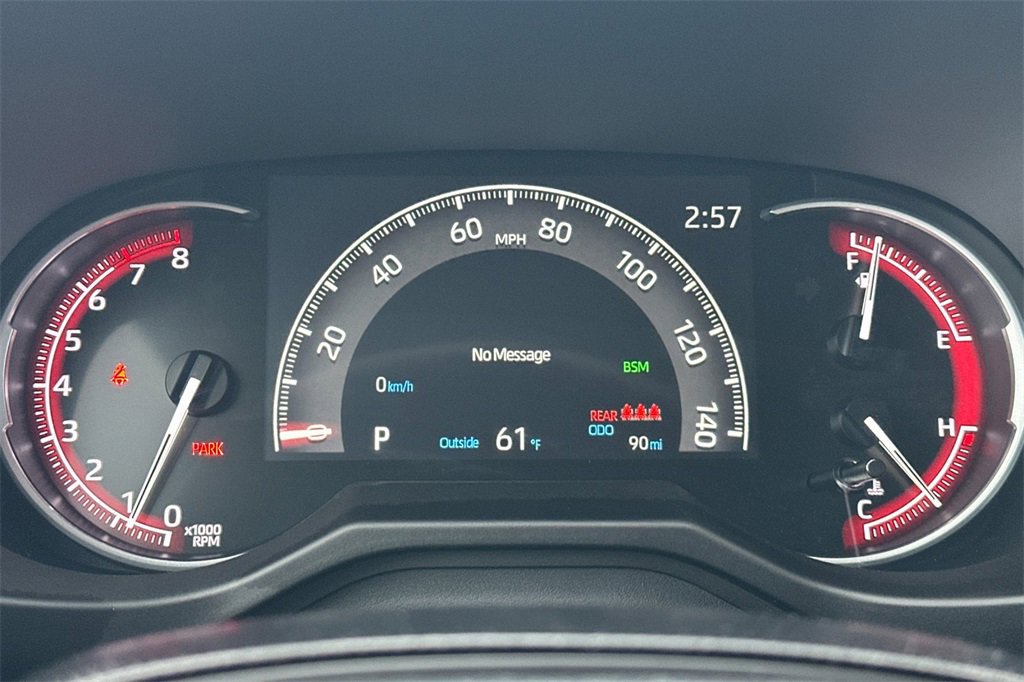 Used 2025 Toyota RAV4 XLE image 29