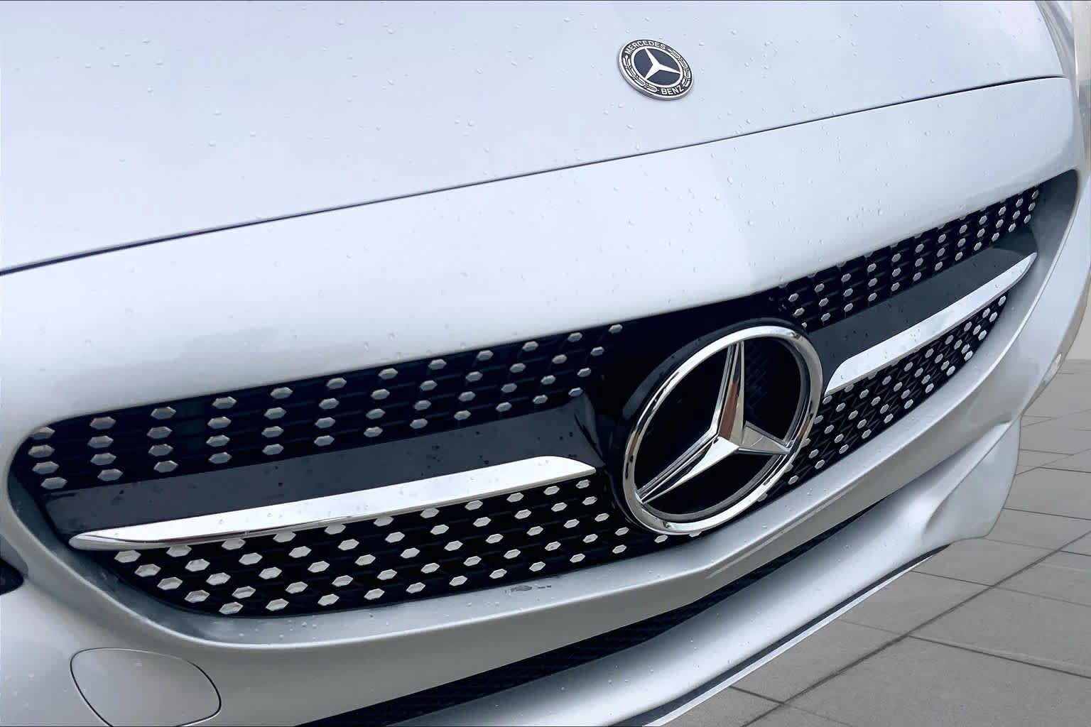 Used 2018 Mercedes-Benz C 300 Sedan image 56