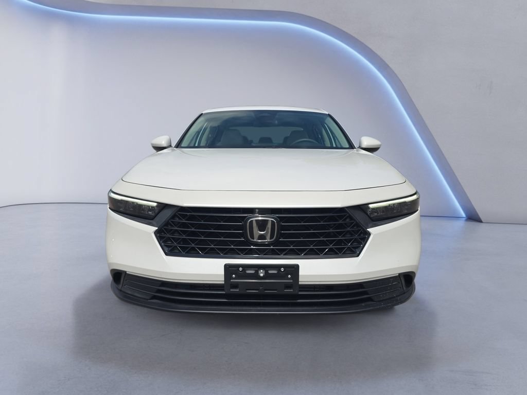 Used 2023 Honda Accord LX image 9