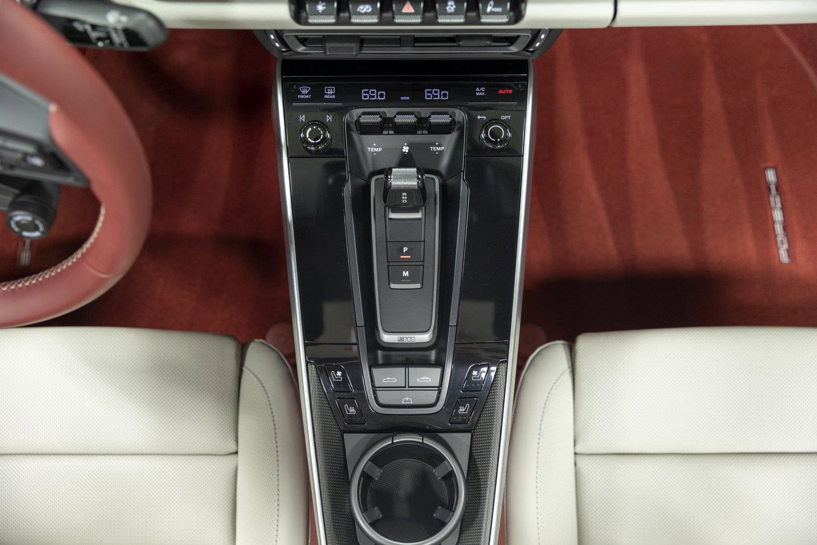 Used 2022 Porsche 911 Turbo S image 53