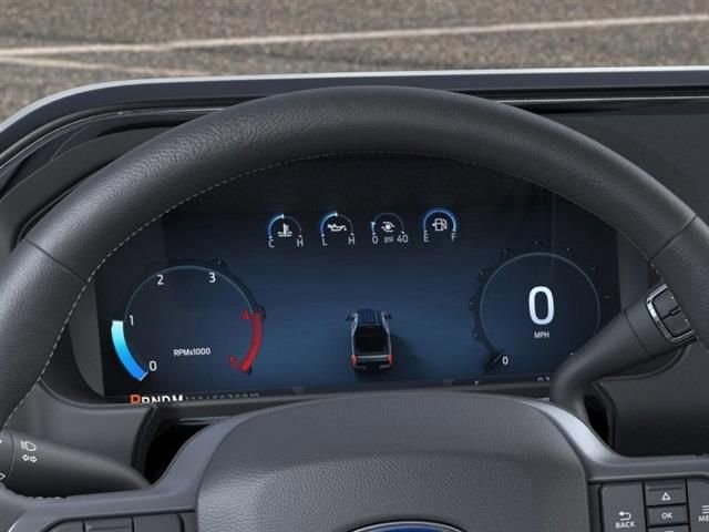 New 2025 Ford F350 Lariat w/ Black Appearance Package image 13