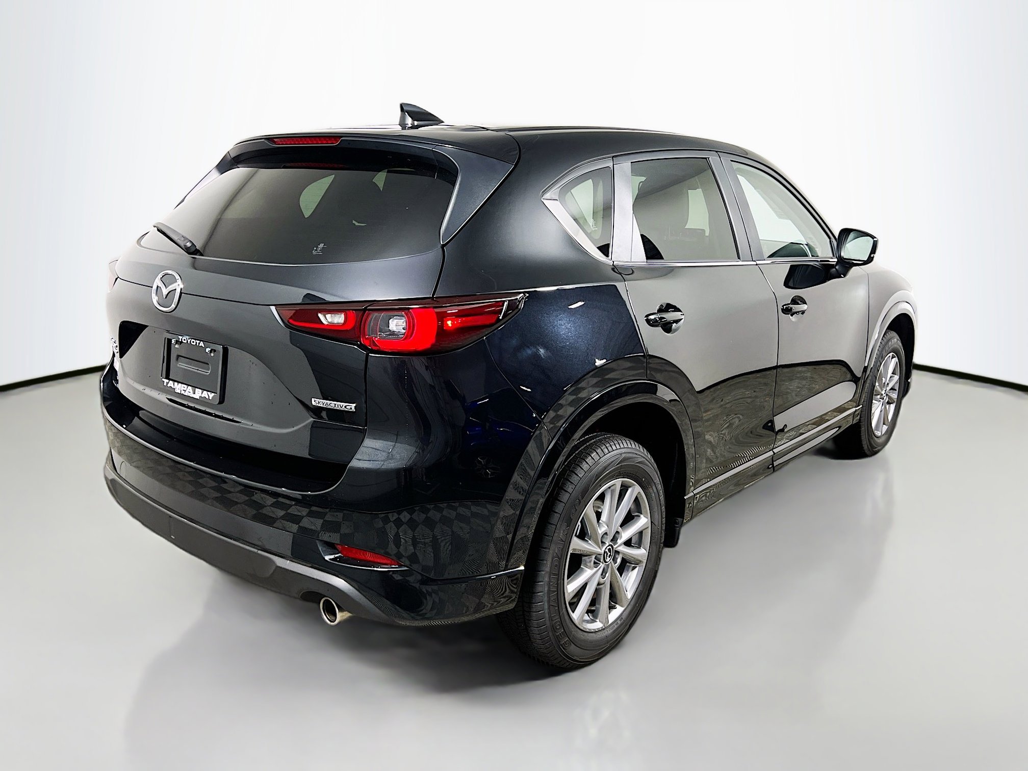 Used 2025 MAZDA CX-5 AWD 2.5 S w/ Preferred Package image 4