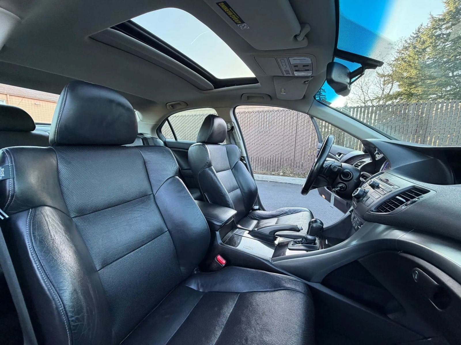 Used 2011 Acura TSX Sedan image 25