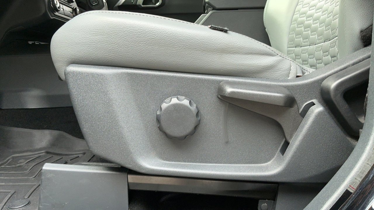 Used 2022 Ford Bronco 4-Door AWD/4WD image 19
