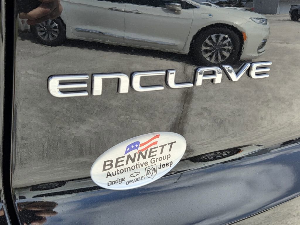 Used 2025 Buick Enclave Preferred FWD image 14