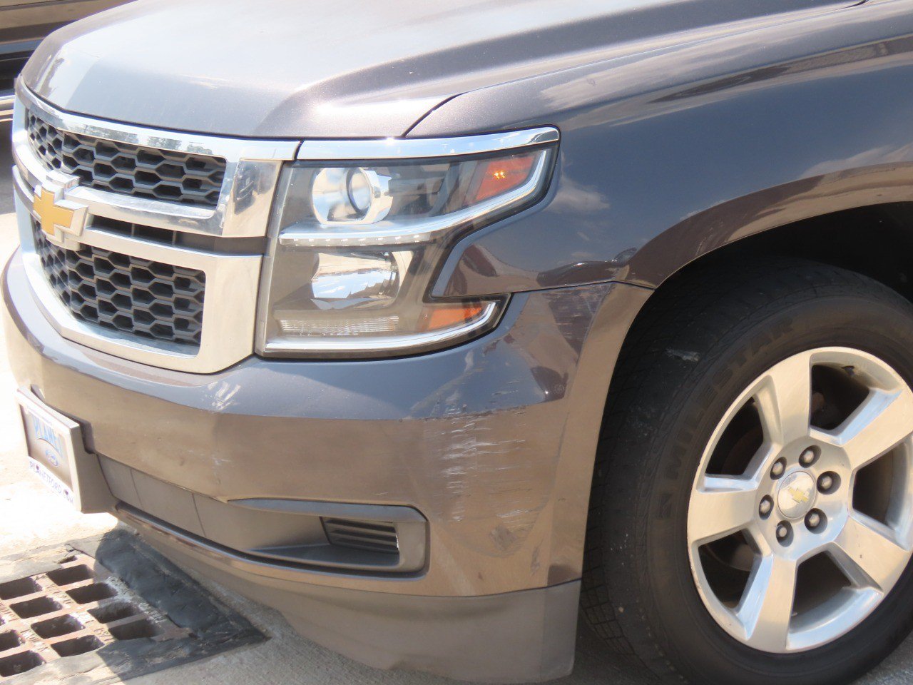 Used 2015 Chevrolet Tahoe LT RWD image 3