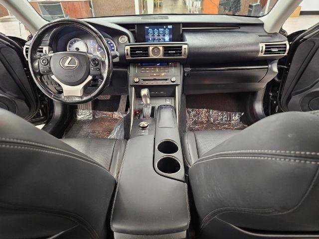 Used 2016 Lexus IS 300 AWD w/ Navigation System Package image 9