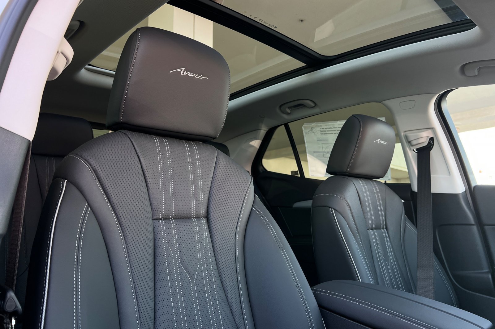 New 2026 Buick Envision Avenir AWD/4WD image 18