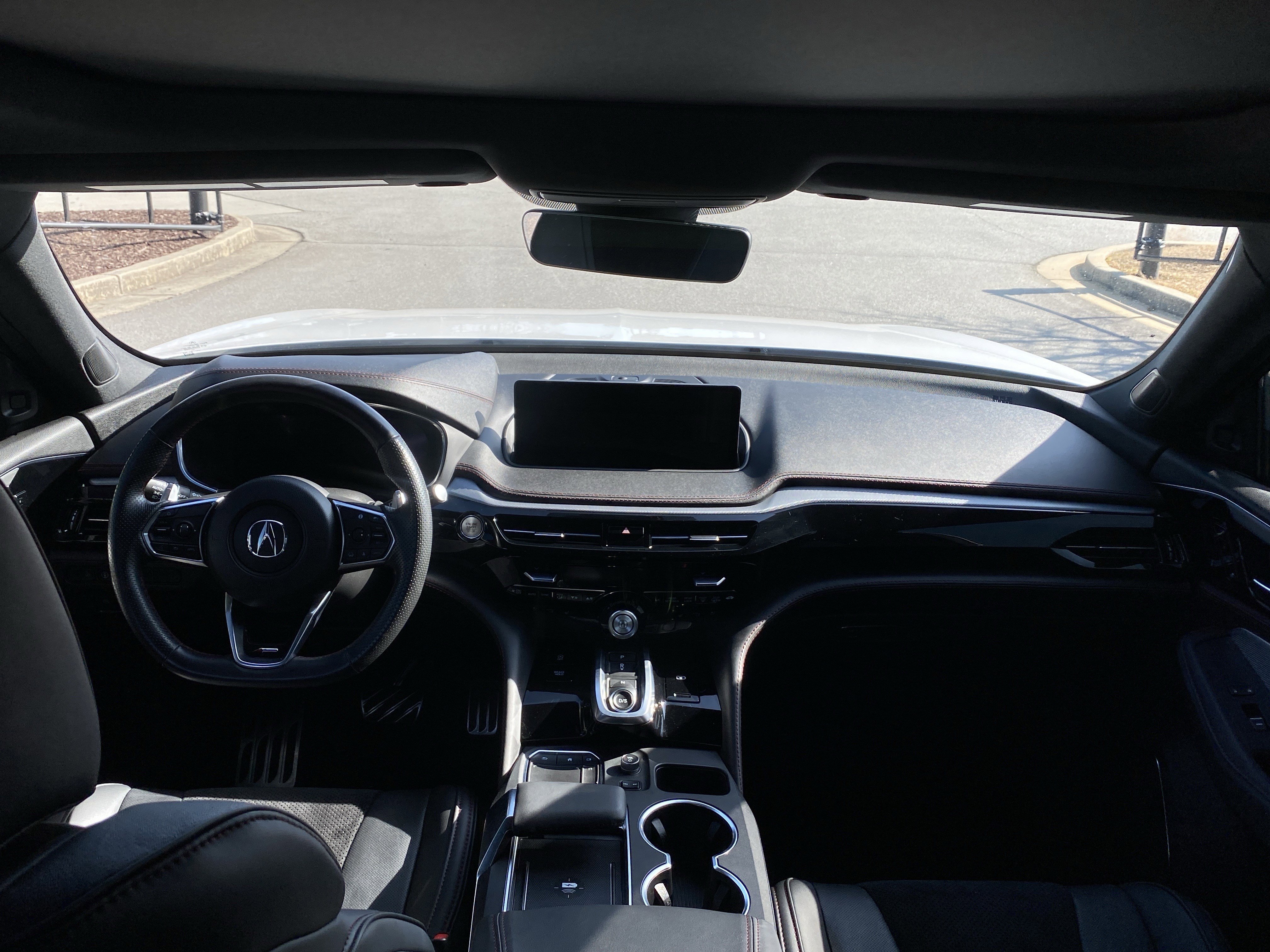 Used 2024 Acura MDX A-Spec image 18