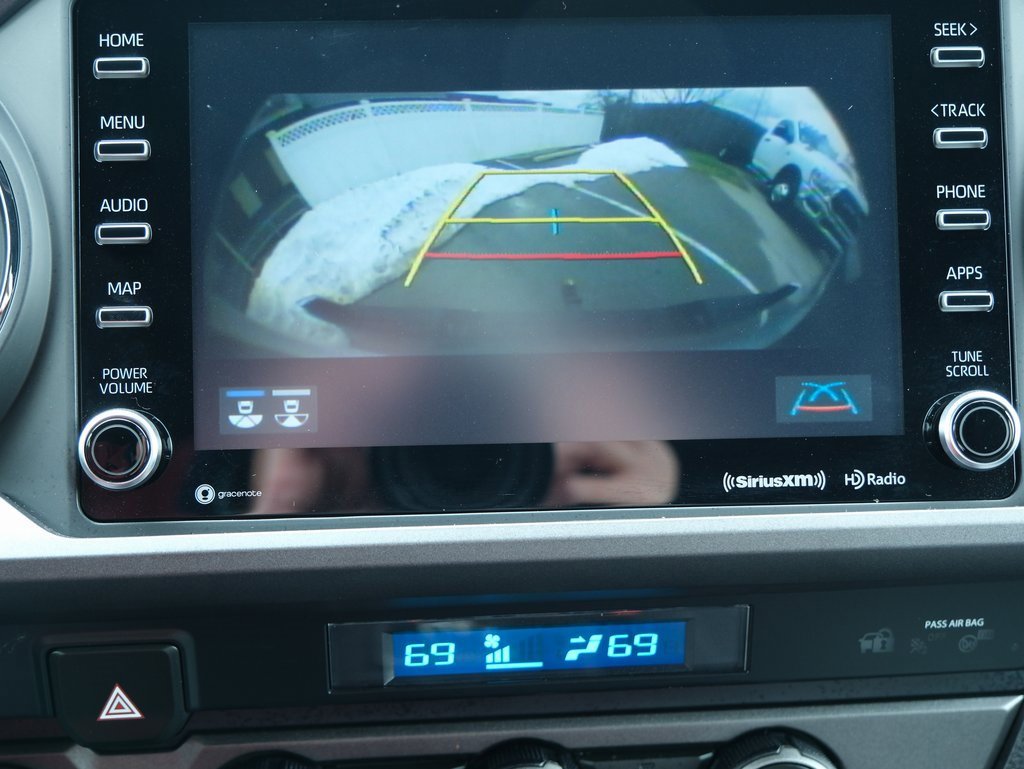 Used 2023 Toyota Tacoma TRD Sport w/ Advanced Technology Package image 21