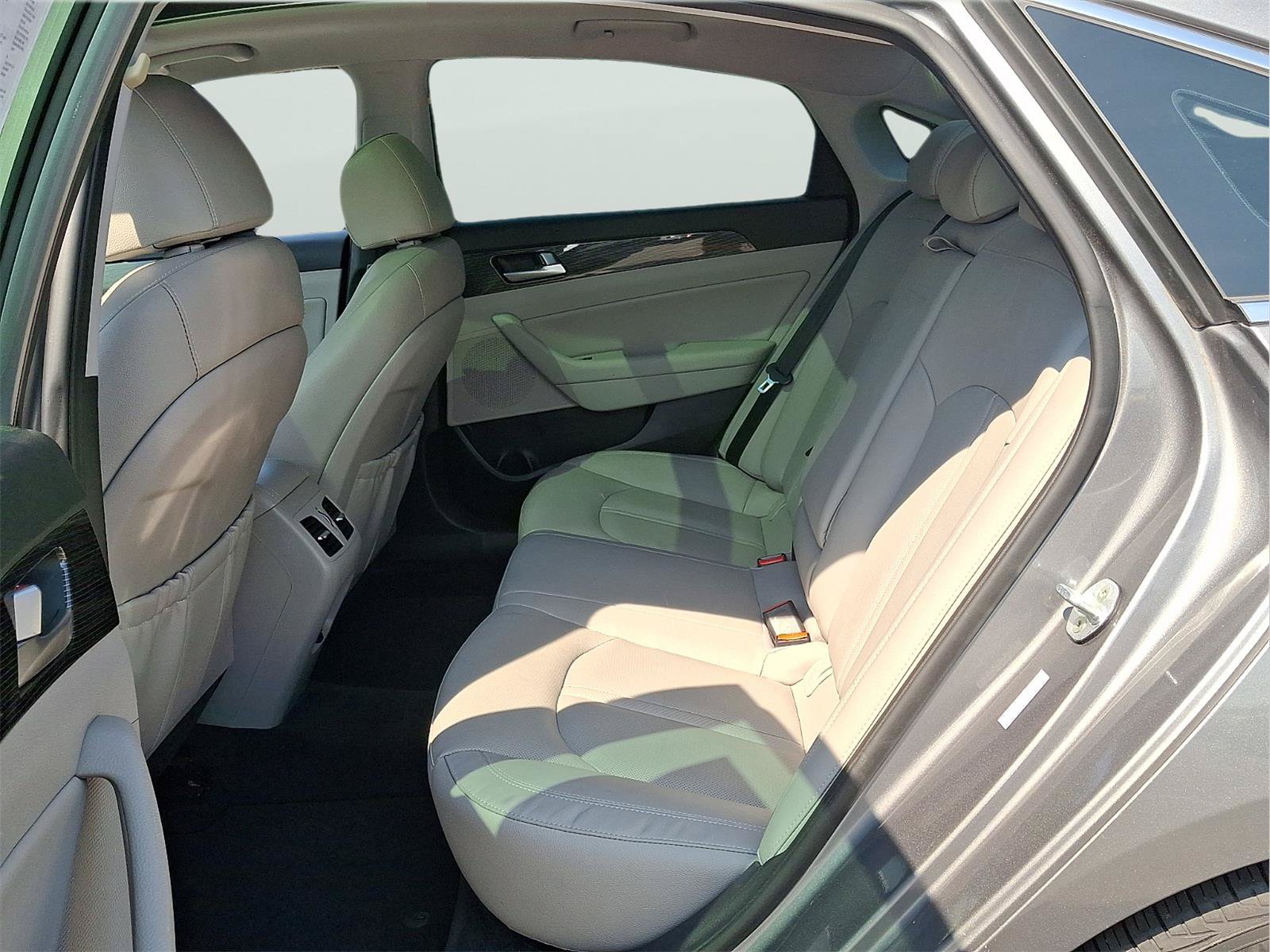 Used 2018 Hyundai Sonata Limited FWD image 10