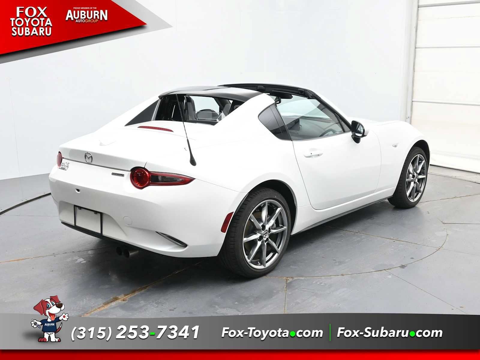 Used 2022 MAZDA MX-5 Miata RF Grand Touring RWD image 12