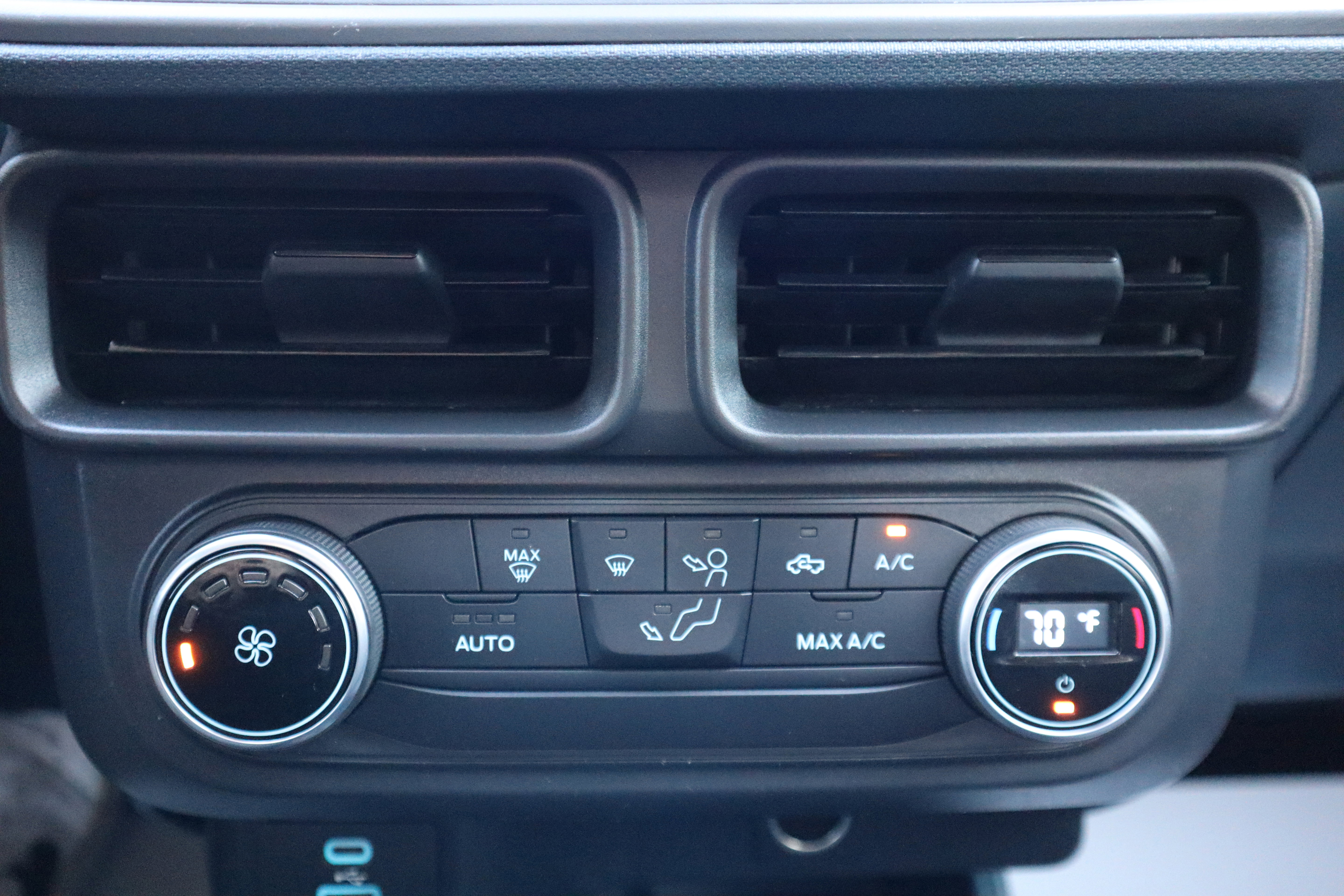 Used 2022 Ford Maverick XL w/ Equipment Group 100A Standard image 15