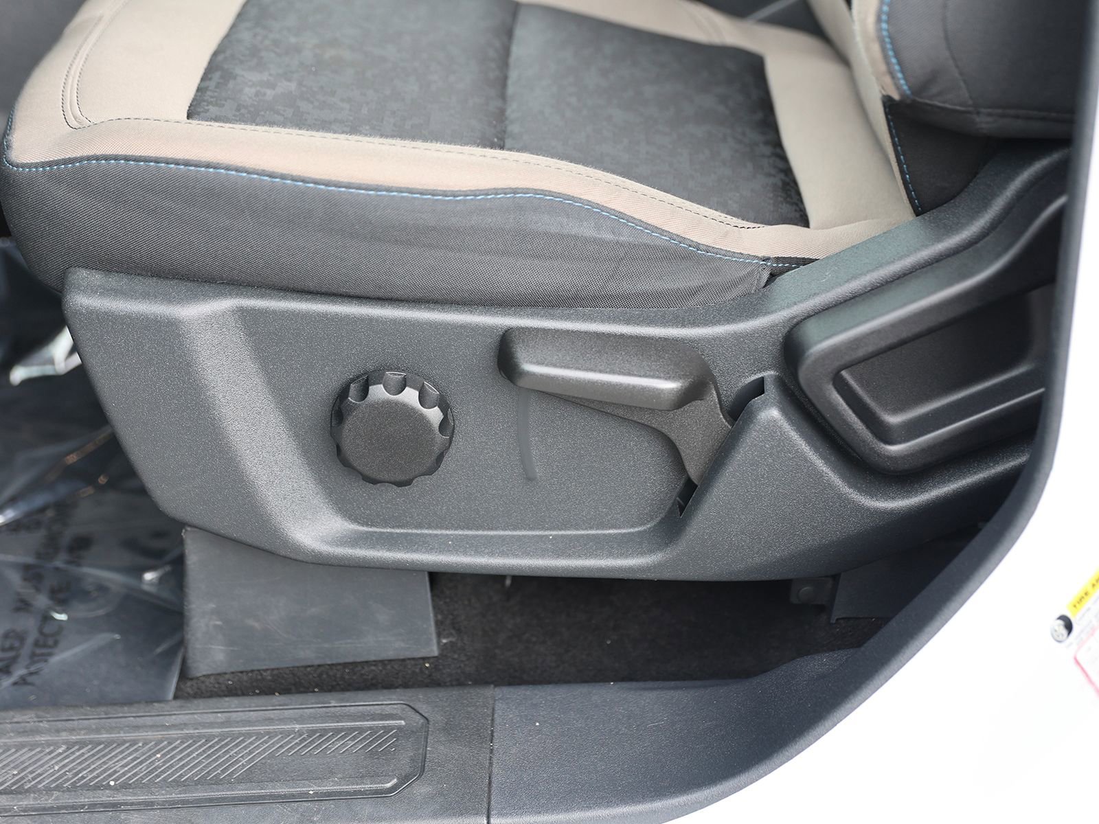 Used 2022 Ford Bronco Wildtrak image 19