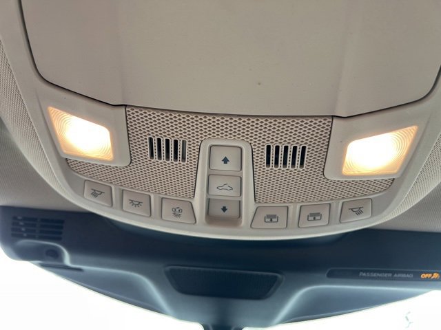 Used 2023 Lincoln Nautilus Reserve image 28