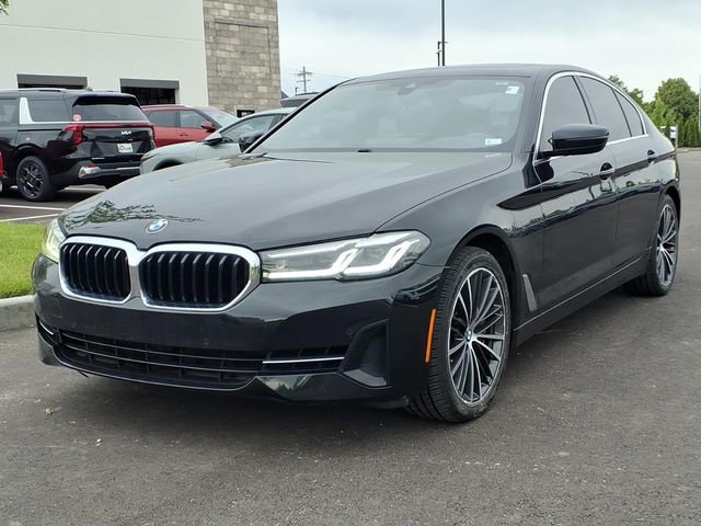 Used 2022 BMW 540i xDrive w/ Premium Package AWD/4WD image 2