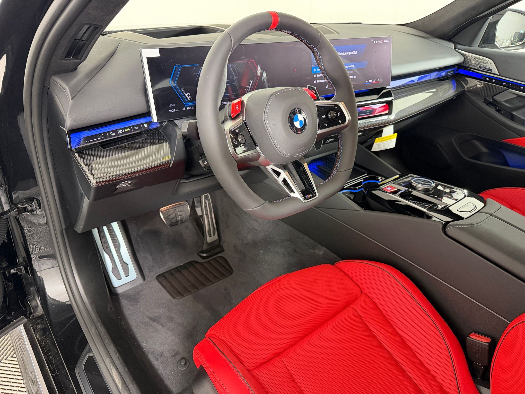 New 2027 BMW M5 Touring AWD/4WD image 4