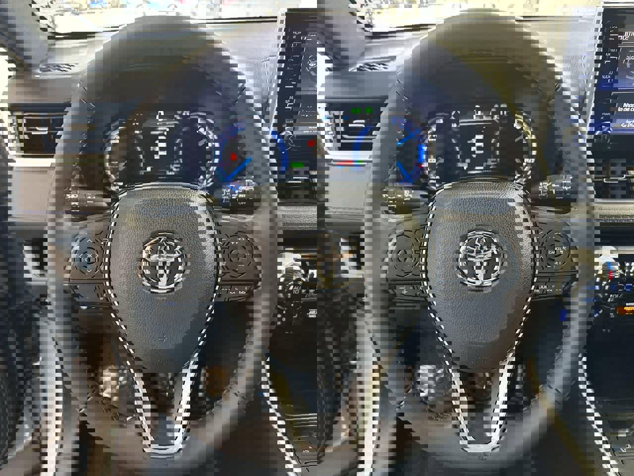 Used 2019 Toyota RAV4 XSE image 15