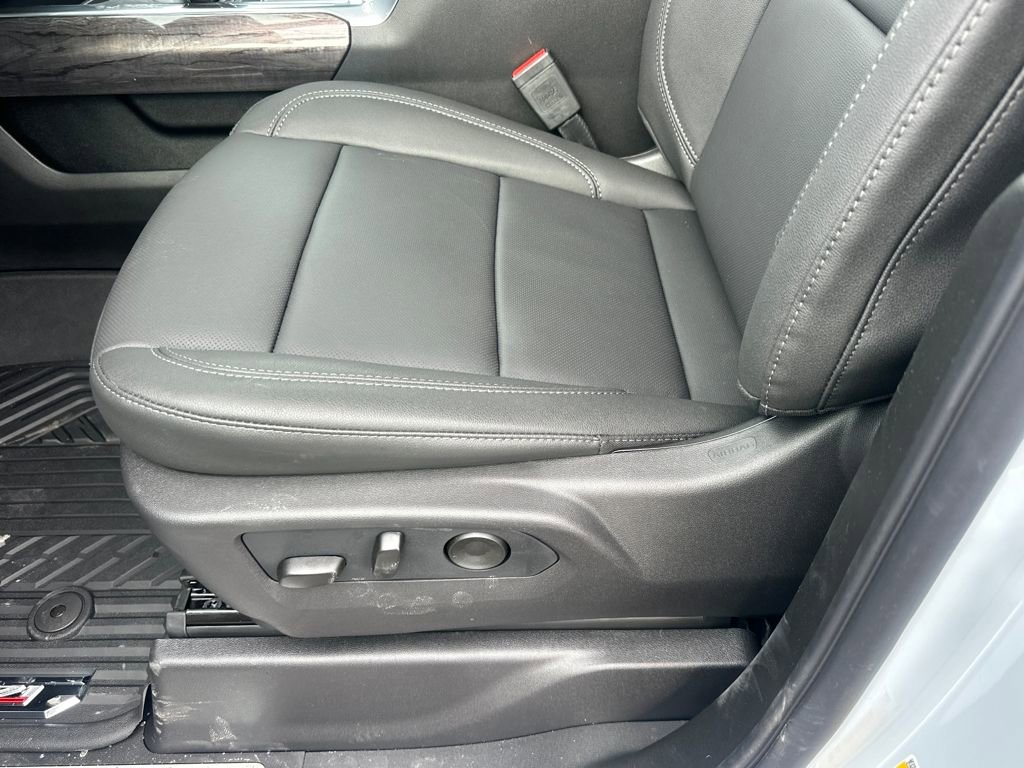 New 2026 Chevrolet Silverado 1500 LTZ w/ LTZ Premium Package image 12