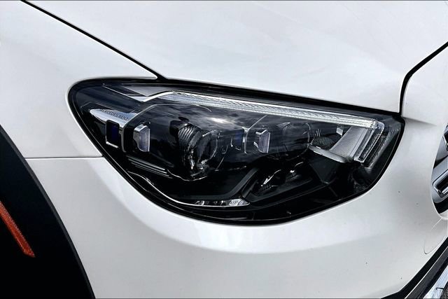 Used 2022 Mercedes-Benz E 450 4MATIC All-Terrain Wagon image 33