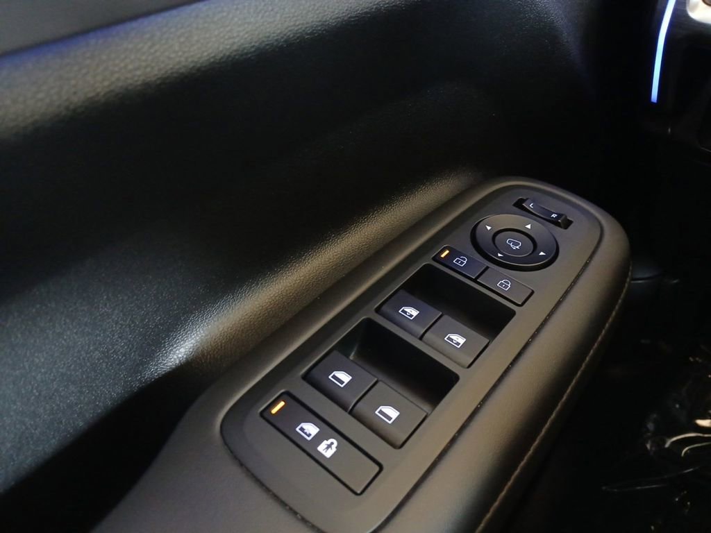 Used 2024 Hyundai Santa Fe Limited image 17